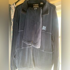 Men's Suede Karl Kani sweat suit. 2xl, gently used.